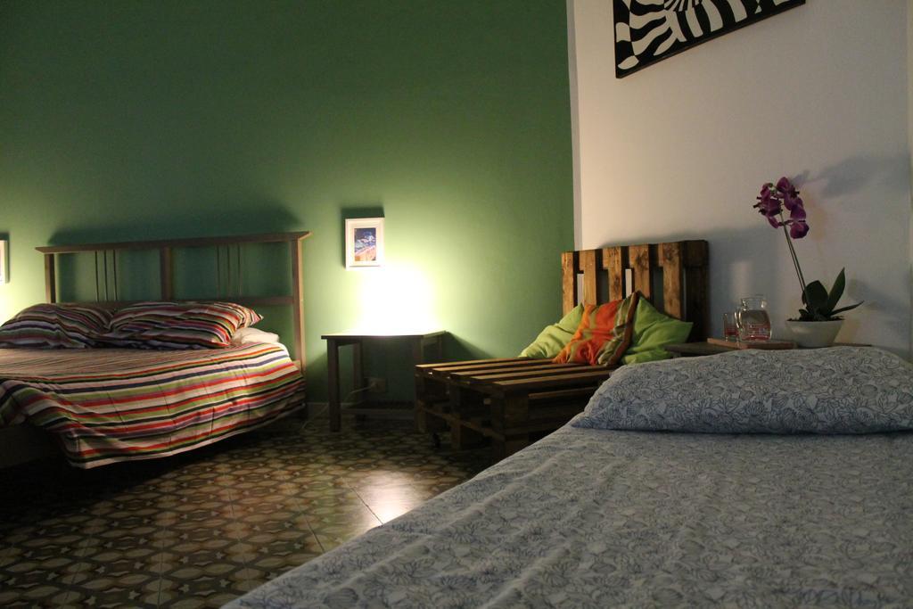B&B Nica Domus Παλέρμο Δωμάτιο φωτογραφία